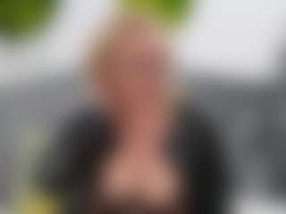 NathaliaNat's Live Sex Cam Show