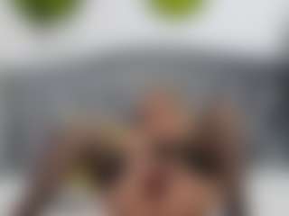 Live cam show with NathaliaNat - Blondie on Hubzter Live
