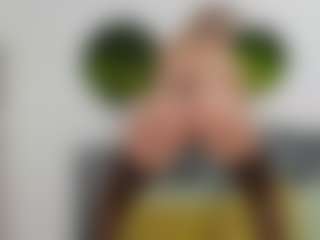 NathaliaNat's Live Sex Cam Show