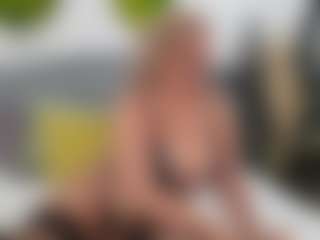 Live cam show with NathaliaNat - Anal Toys on Cam Slut