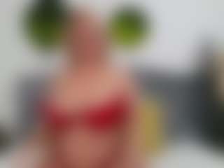 Live cam show with NathaliaNat - Sexy on CamwithHer