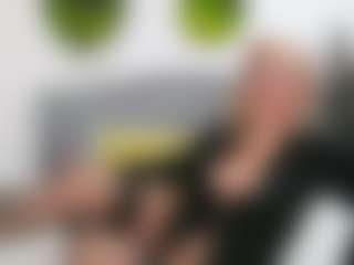 Live cam show with NathaliaNat - Blonde Hair Amateur on Dare Cams