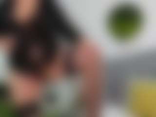 Live cam show with NathaliaNat - Blonde Hair MILF on Hubzter Live