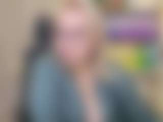 Live cam show with NathaliaNat - Striptease MILF on Camsoda