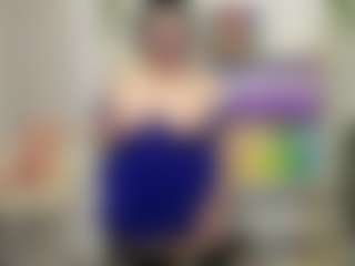 Live cam show with RubiHarper - Full Nudity on TeamSkeetLive