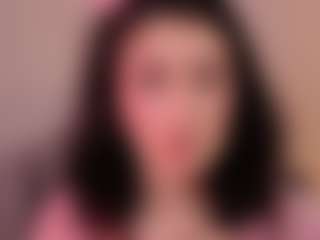 Live cam show with Alessandra Leblanc - Brown Hair Teen (18+) on fapnchat