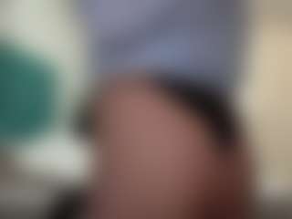 Live cam show with AmeliyaKim - Mistress on livesuperchat.net