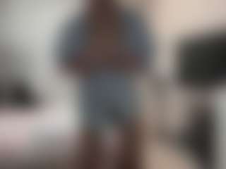 Live cam show with AmeliyaKim - Average on Milfs Live