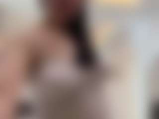 Live cam show with AmeliyaKim - Erotic Dance on sexylive.show