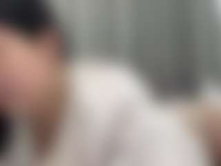 Live cam show with Kim - Striptease Asian on xheatlive.com | singapore