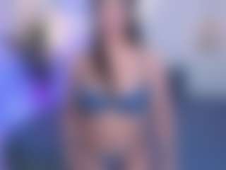 Live cam show with Mara-05 - Camel Toe on Fit Hotties