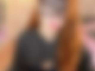 Margo-Kelly MILF webcam performer live streaming
