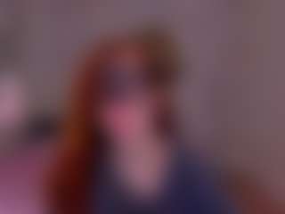 Live cam show with Margo-Kelly - Amateur on CamwithHer