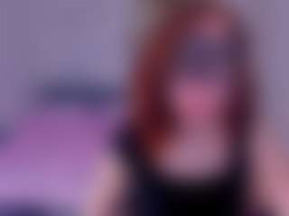 Live cam show with Margo-Kelly - Tittyfuck on infinitiblacc.com