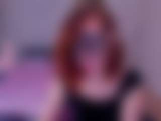 Live cam show with Margo-Kelly - Tittyfuck on livesexfox.com
