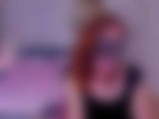 Live cam show with Margo-Kelly - Red Hair Amateur on Camversity