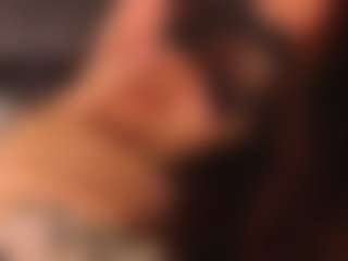 Live cam show with Margo-Kelly - Red Hair Squirt on Camsoda