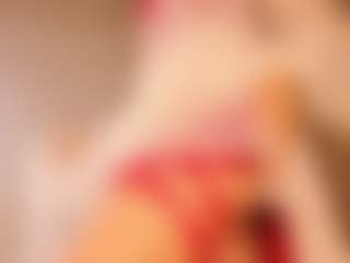 Live cam show with Margo-Kelly - Upskirt on 1on1-livenow