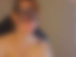 Live cam show with Margo-Kelly - Cute on justonemore.cc