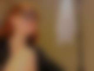 Live cam show with Margo-Kelly - Upskirt on xxxlivecams.org