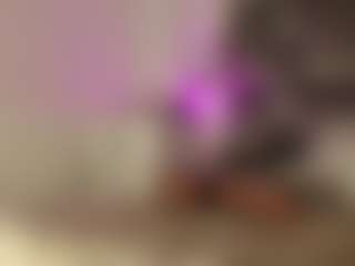 Only-Gia's Live Sex Cam Show