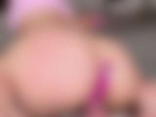AizaXO's Live Sex Cam Show
