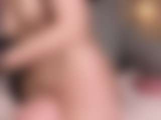 AizaXO's Live Sex Cam Show