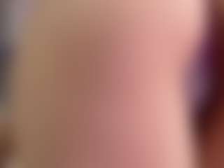 Live cam show with AizaXO - MILF on SquirtSoMuch