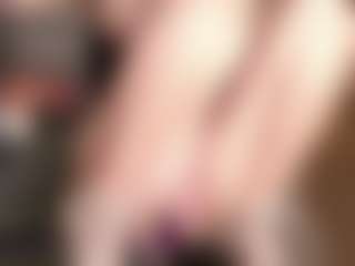 AizaXO's Live Sex Cam Show