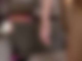 AizaXO's Live Sex Cam Show