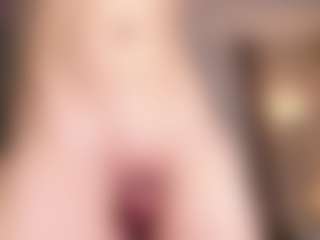 AizaXO's Live Sex Cam Show