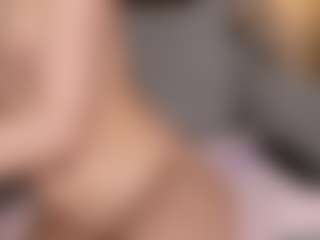 Live cam show with AizaXO - Twerk on Camsoda