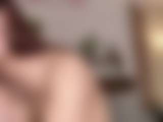 Live cam show with AizaXO - Ass Bouncing on Camsoda