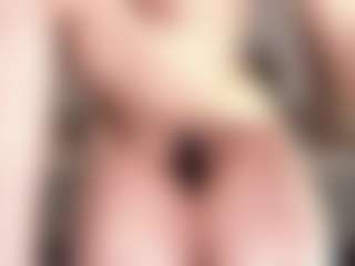 Live cam show with AizaXO - Shaved Pussy Brown Hair on Camsoda