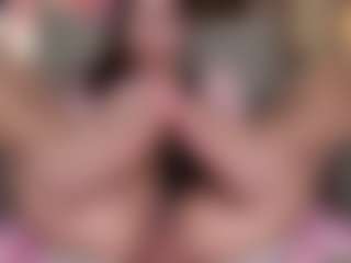 AizaXO's Live Sex Cam Show