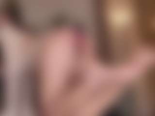 AizaXO's Live Sex Cam Show
