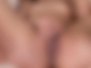 AizaXO's Live Sex Cam Show