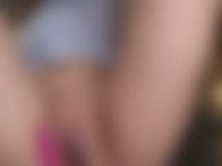 AizaXO's Live Sex Cam Show
