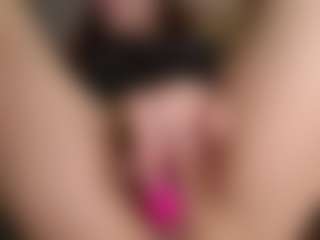 Live cam show with AizaXO - Athletic Public on AdultVida.com