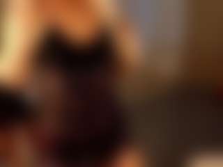 Live cam show with April-Nelson - Blonde Hair on hotwifechat.live