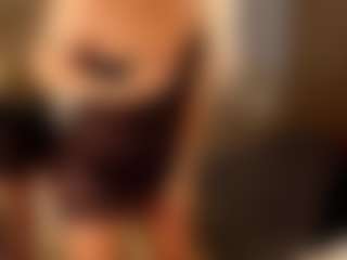 Live cam show with April-Nelson - No Drinking on SquirtSoMuch