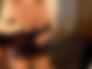 April-Nelson's Live Sex Cam Show