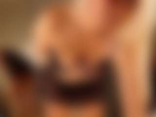 Live cam show with April-Nelson - No Smoking on MyBangCams
