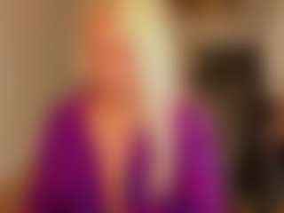 April-Nelson's Live Sex Cam Show