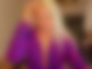 Live cam show with April-Nelson - Blonde Hair on crypto-cams
