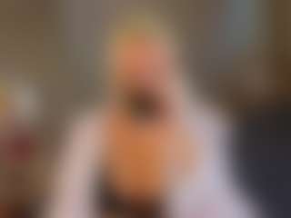 April-Nelson's Live Sex Cam Show