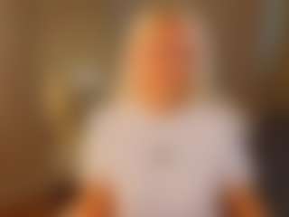 April-Nelson's Live Sex Cam Show
