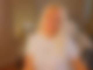 April-Nelson's Live Sex Cam Show