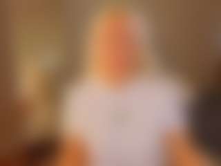 April-Nelson's Live Sex Cam Show