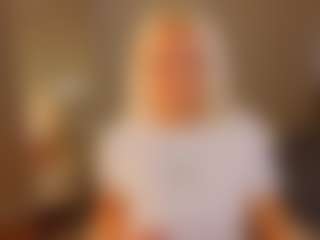 April-Nelson's Live Sex Cam Show